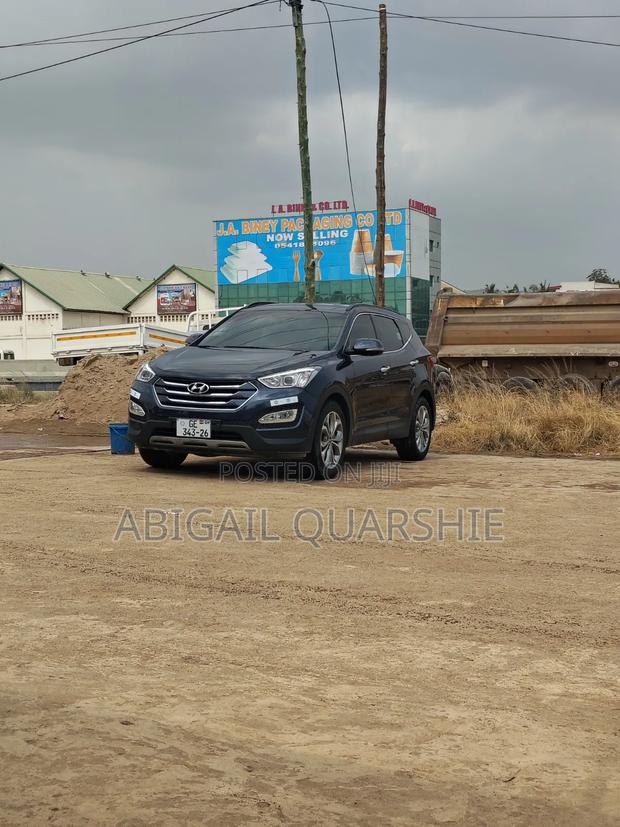 Hyundai Santa Fe 2016 Gray