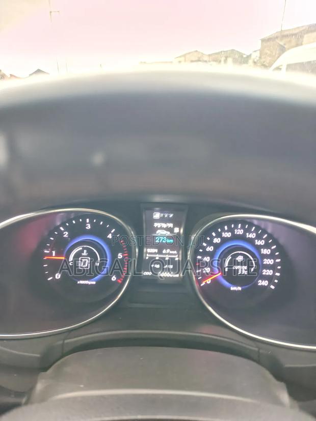 Hyundai Santa Fe 2016 Gray