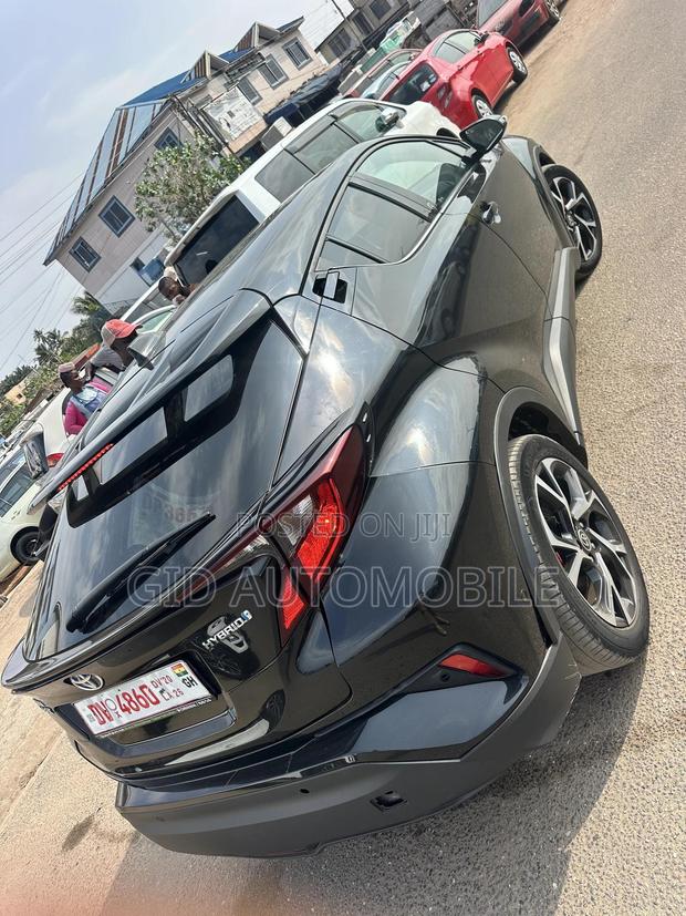 Toyota C-HR 2021 Black