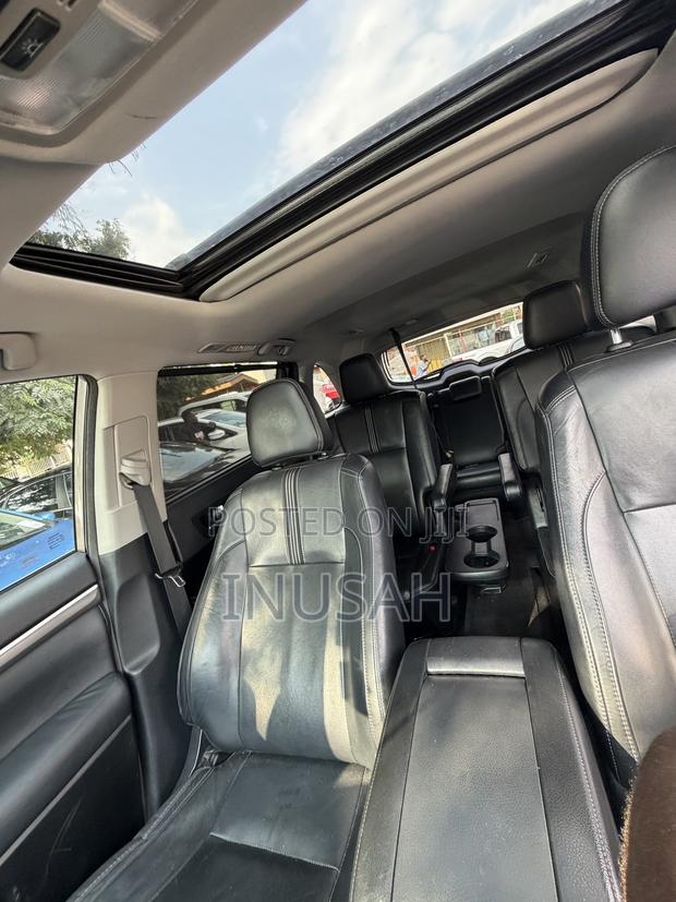 Toyota Highlander Limited 4x4 V6 (3.5L 6cyl 8A) 2018 Brown