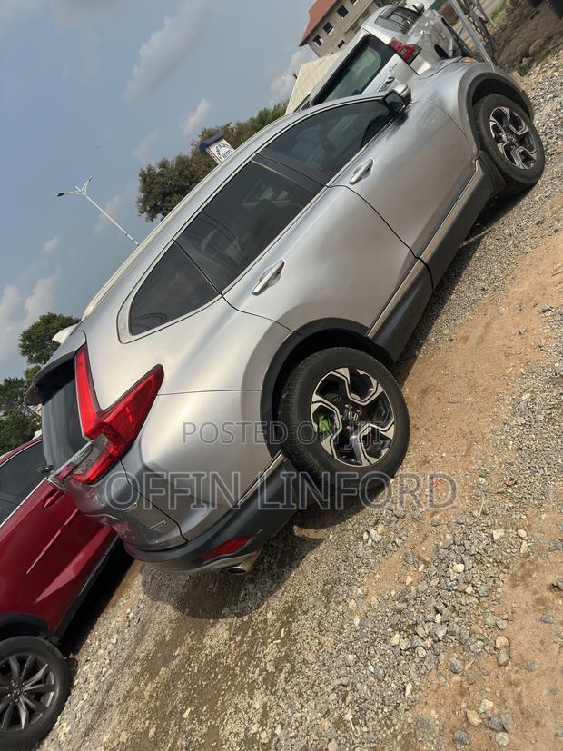 Honda CR-V Touring AWD 2018 Silver