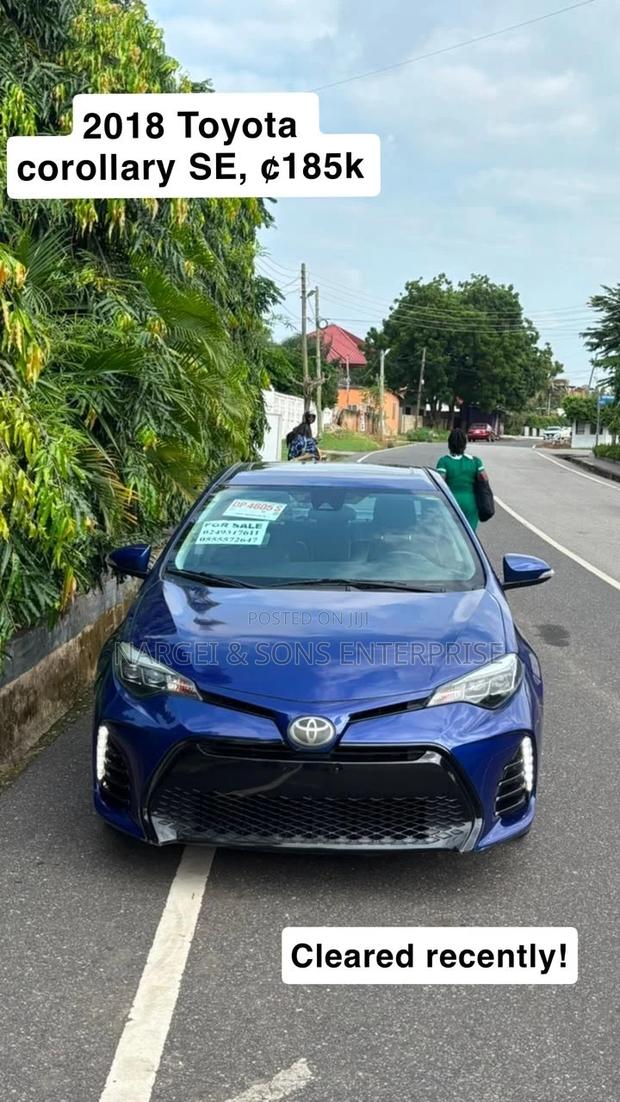 Toyota Corolla SE (1.8L 4cyl 2A) 2018 Blue