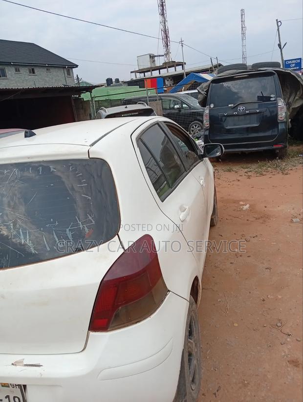 Toyota Vitz 2008 White
