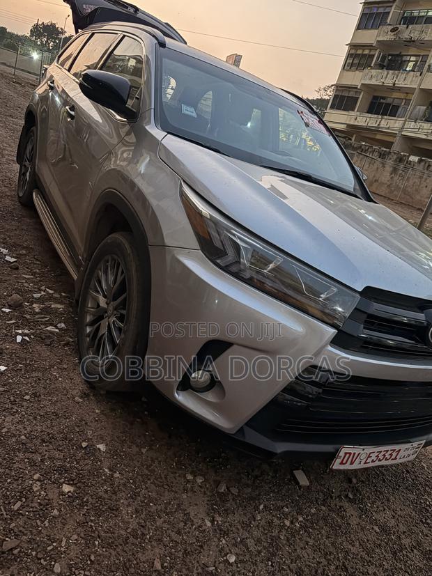 Toyota Highlander 2014 Silver