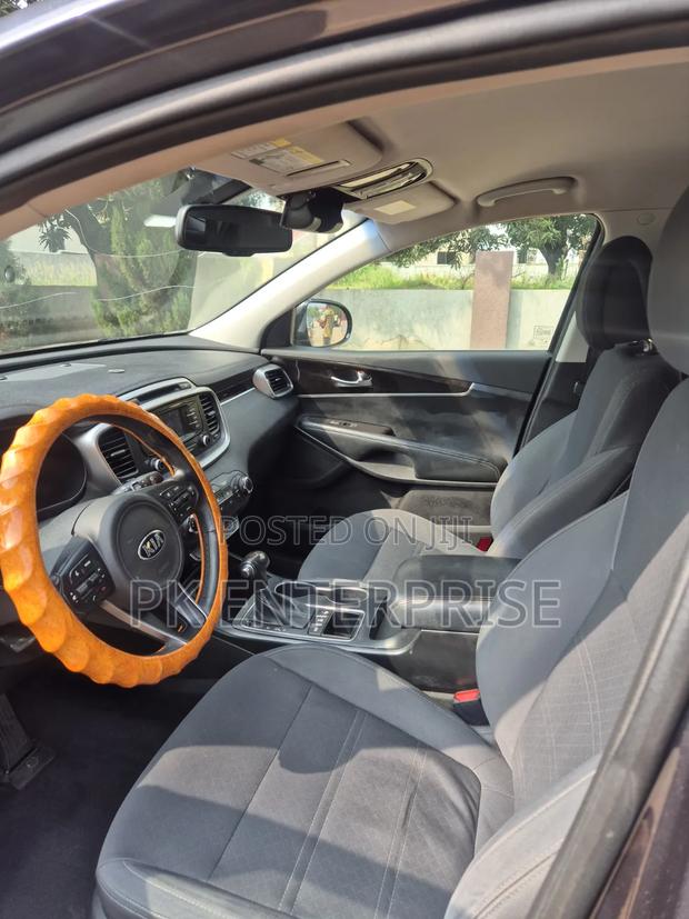 Kia Sorento 2017 Gray