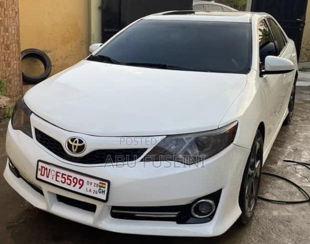 Toyota Camry 2014 White
