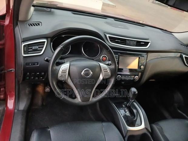Nissan Rogue 2017 Red