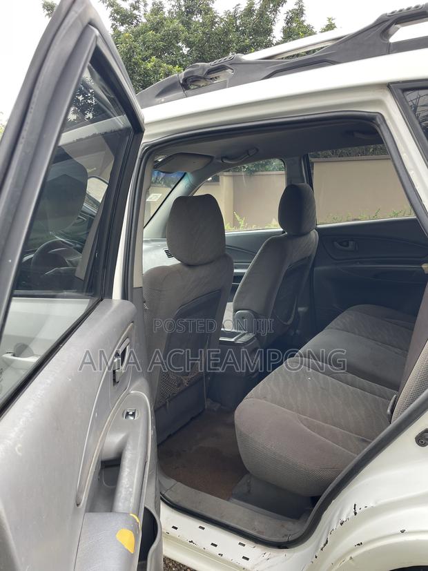 Hyundai Tucson 2005 White