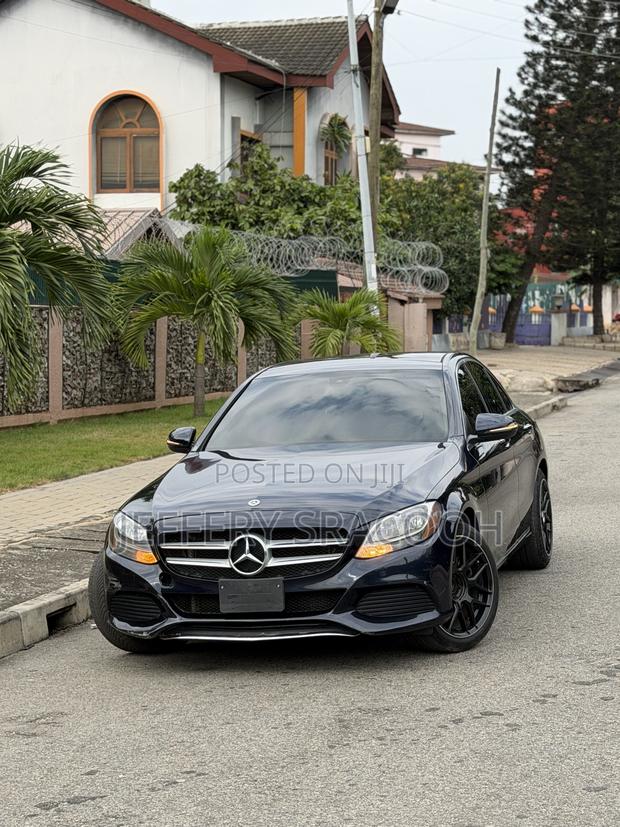 Mercedes-Benz C300 Base C300 AWD 4MATIC Sedan 2018 Beige