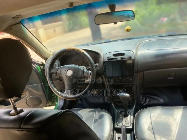 Toyota Corolla 2002 Green