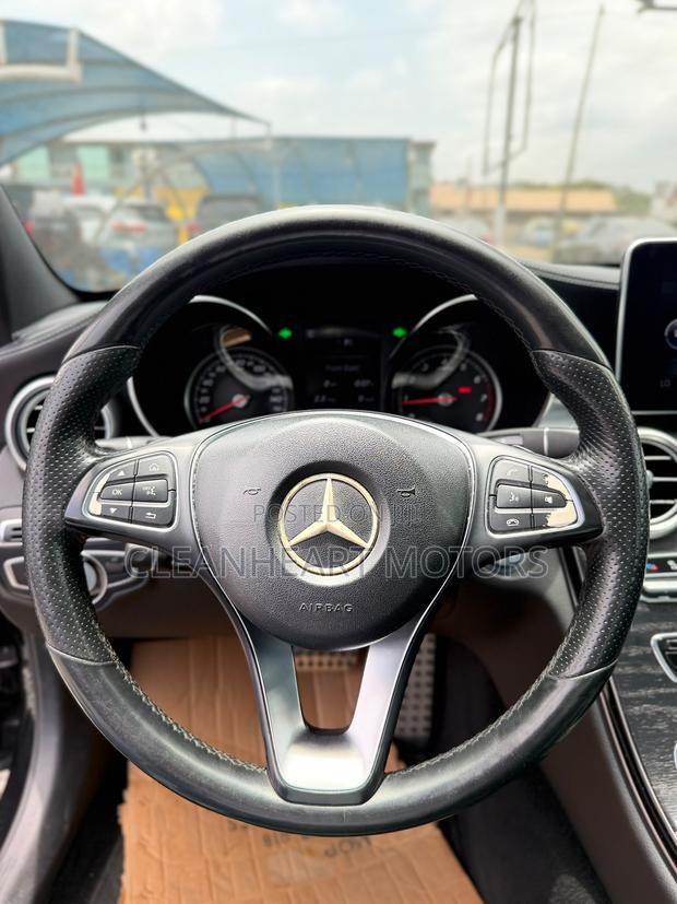 Mercedes-Benz C300 Sport 4Matic Sedan AWD (2.0L 4cyl 7A) 2017 Black