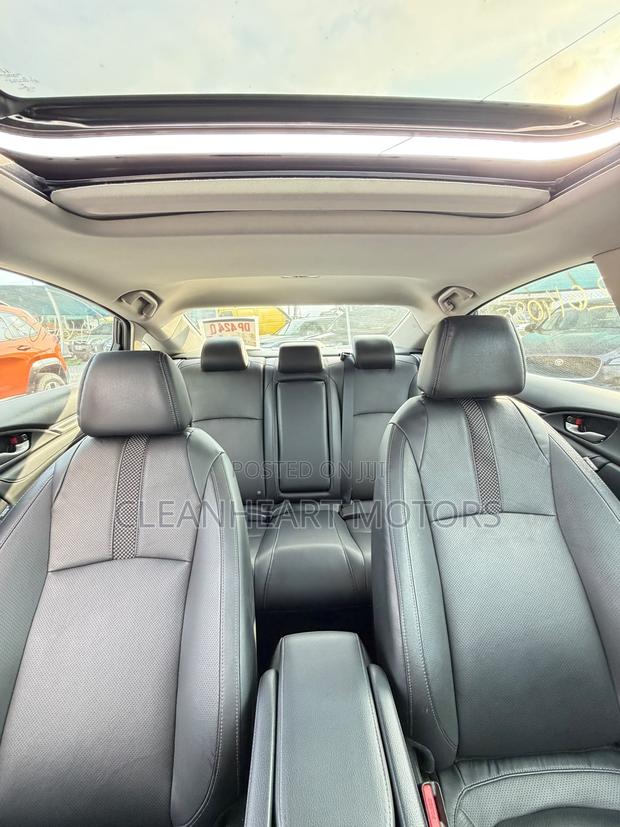 Honda Civic Touring 2021 Black