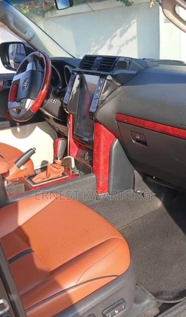 Toyota Land Cruiser Prado 2.8 2017 Black