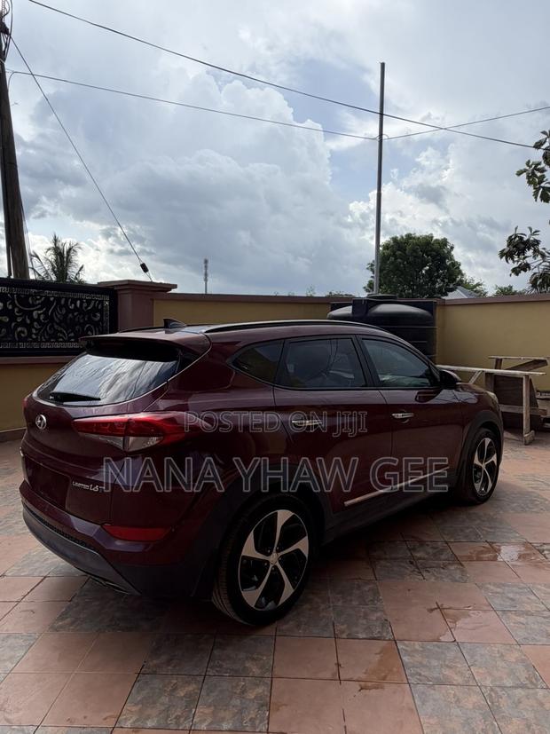 Hyundai Tucson Limited AWD 2016 Red