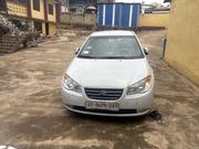 Hyundai Elantra SE 2010 White for sale
