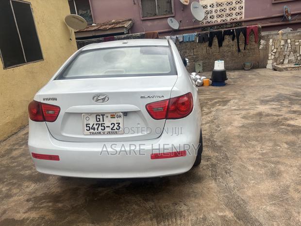 Hyundai Elantra SE 2010 White