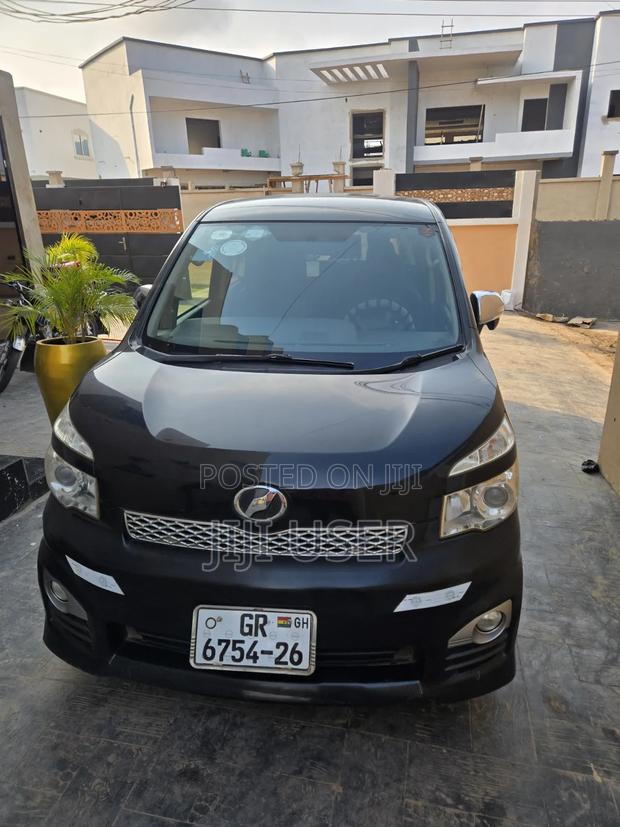 Toyota Voxy 2012 Black