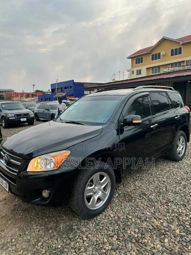 Toyota RAV4 2012 Black