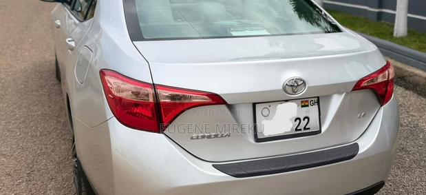 Toyota Corolla 2019 Silver