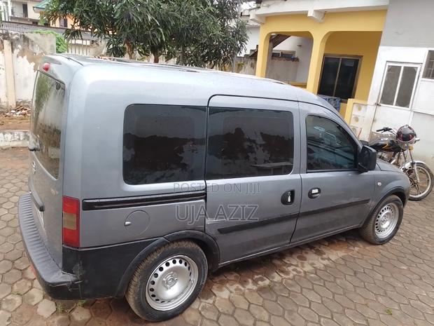 Opel Combo 1.4 2007 Gray