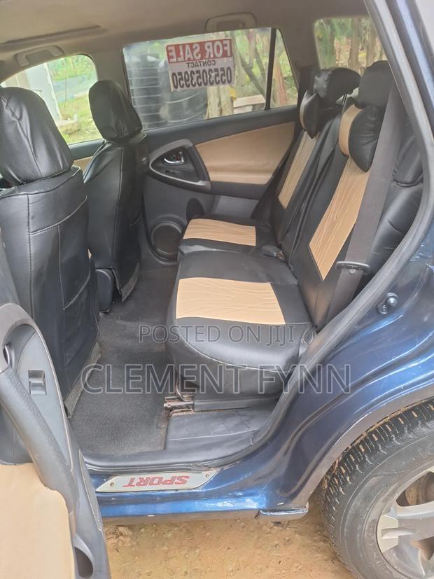 Toyota RAV4 2012 Black