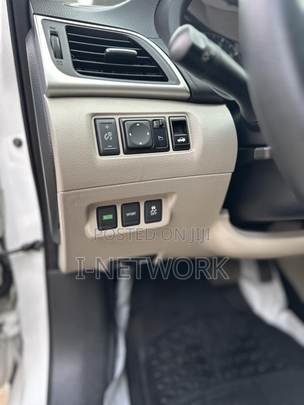 Nissan Sentra 2017 White