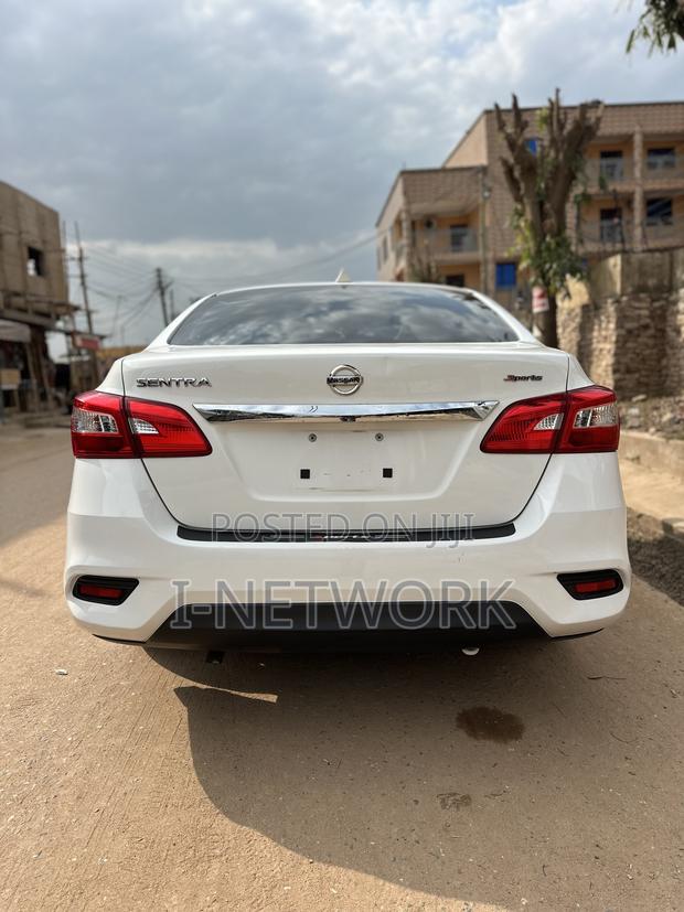 Nissan Sentra 2017 White