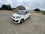 Kia Morning 2015 White for sale