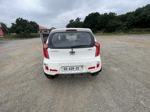 Kia Morning 2015 White