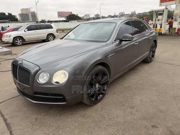 Bentley Flying Spur V8 2019 Gray