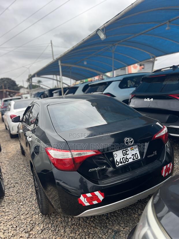 Toyota Corolla LE Eco 4dr Sedan (1.8L 4cyl CVT) 2015 Black