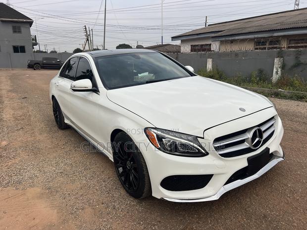 Mercedes-Benz C300 2016 White