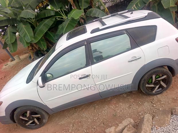 Pontiac Vibe 2007 White