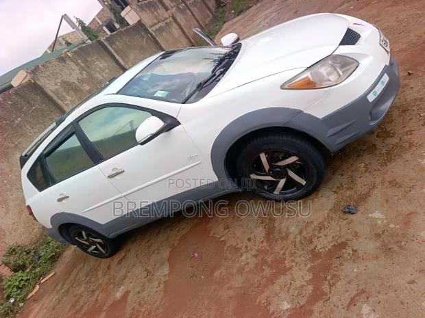 Pontiac Vibe 2007 White