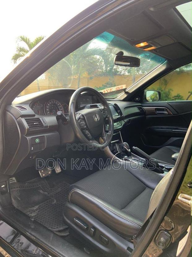 Honda Accord Sport SE 4dr Sedan FWD (2.4L 4cyl 2A) 2017 Black