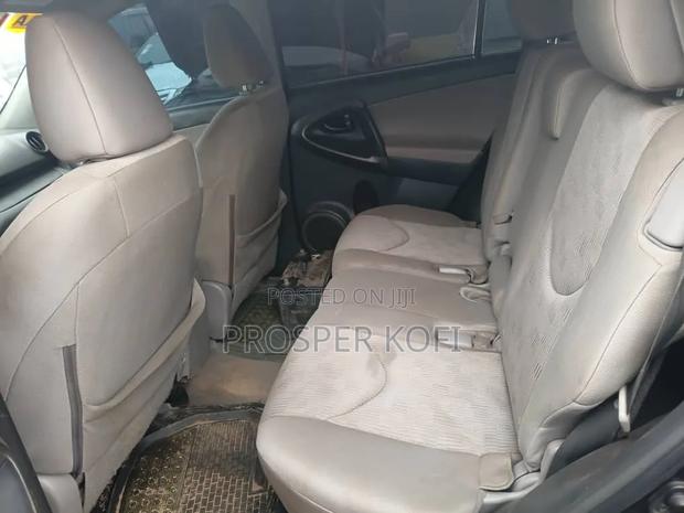 Toyota RAV4 2011 Black