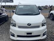Toyota Voxy 2012 White for sale