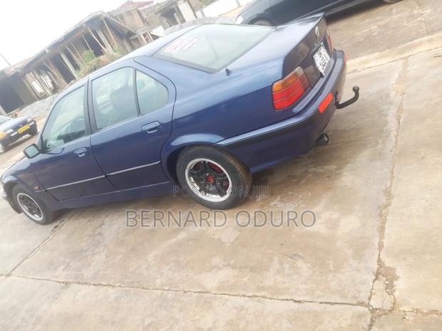 BMW 316i 1997 Blue