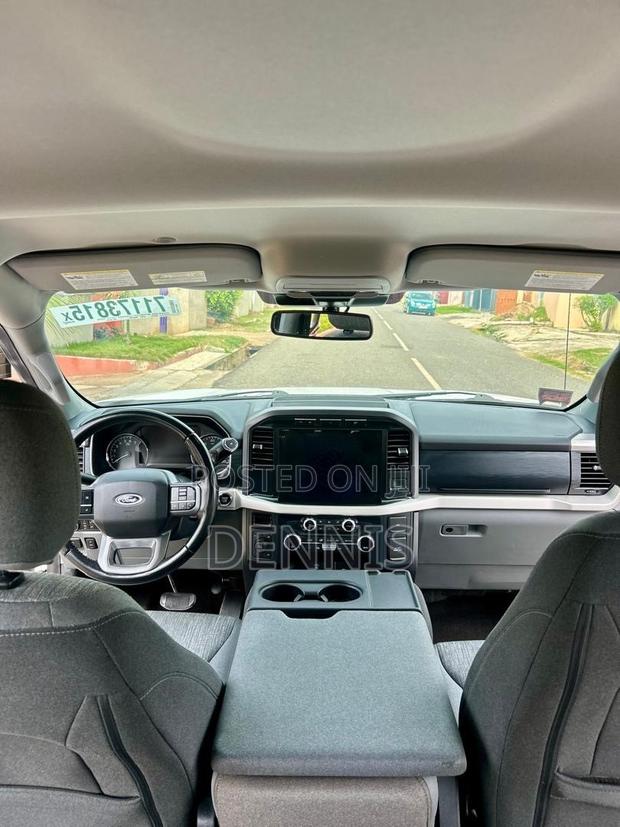Ford F-150 XLT 2021 White