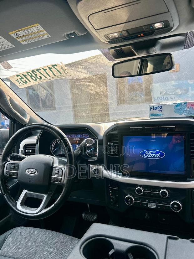 Ford F-150 XLT 2021 White