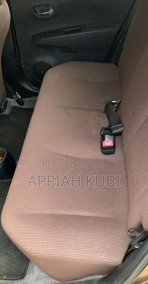 Toyota Vitz 2012 Brown