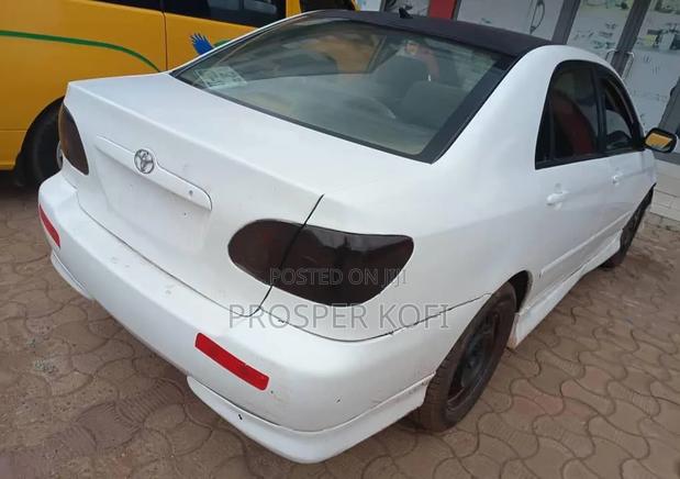 Toyota Corolla 2007 White