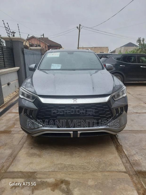 BYD Song Pro DM-i 2024 Gray