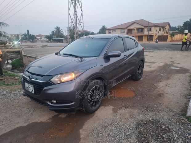 Honda HR-V 4dr SUV (1.5L 4cyl CVT) 2016 Gray