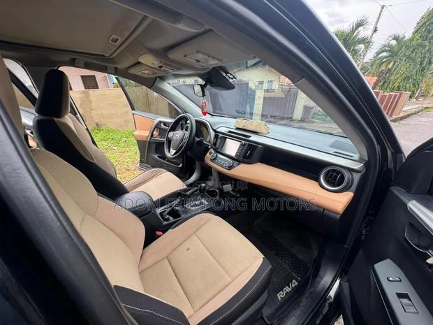 Toyota RAV4 2017 Black