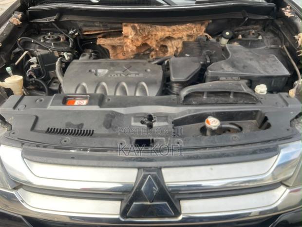 Mitsubishi Outlander SE AWC 2016 Gray