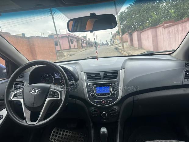 Hyundai Accent 2013 Blue