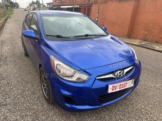 Hyundai Accent 2013 Blue