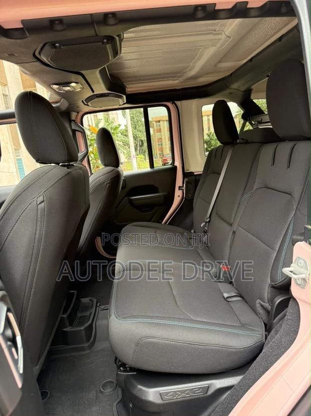 Jeep Wrangler Rubicon 4 Door 4x4 2023 Pink