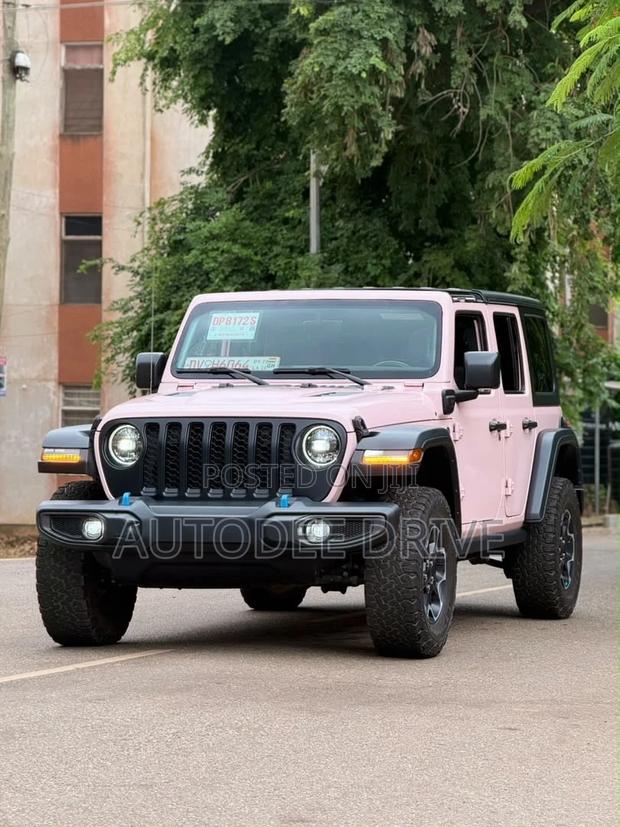 Jeep Wrangler Rubicon 4 Door 4x4 2023 Pink